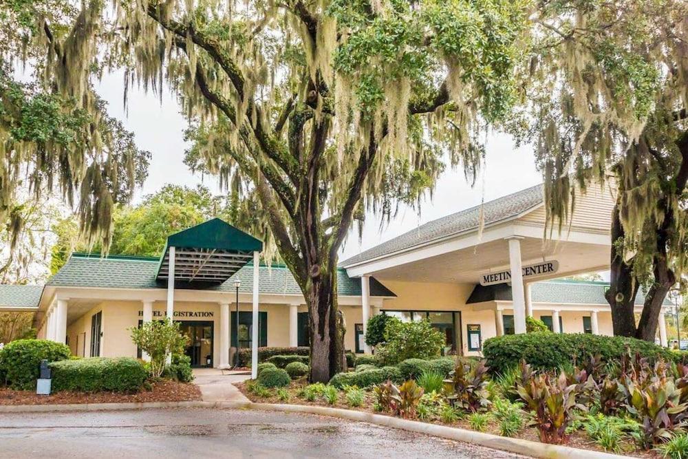 Quality Inn At Town Center Beaufort Exterior photo