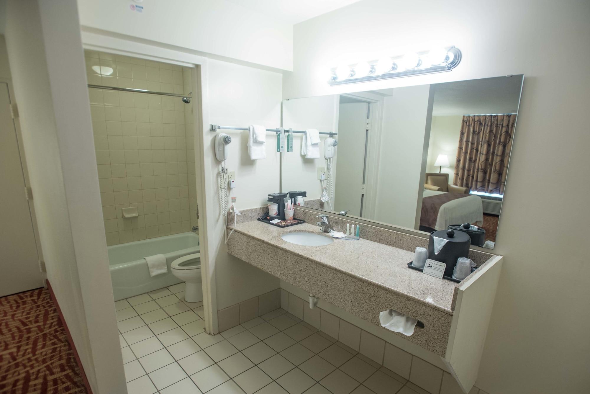Quality Inn At Town Center Beaufort Exterior photo