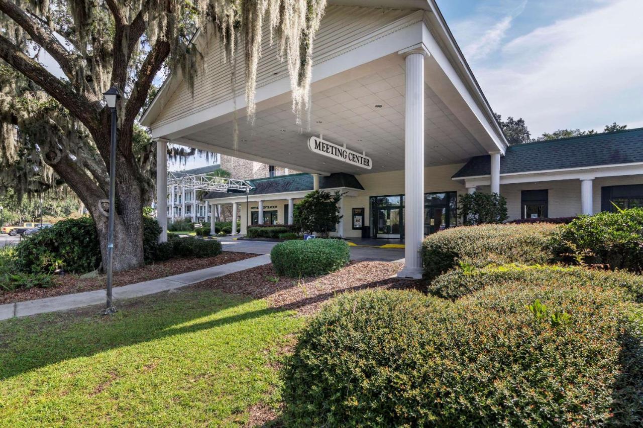 Quality Inn At Town Center Beaufort Exterior photo