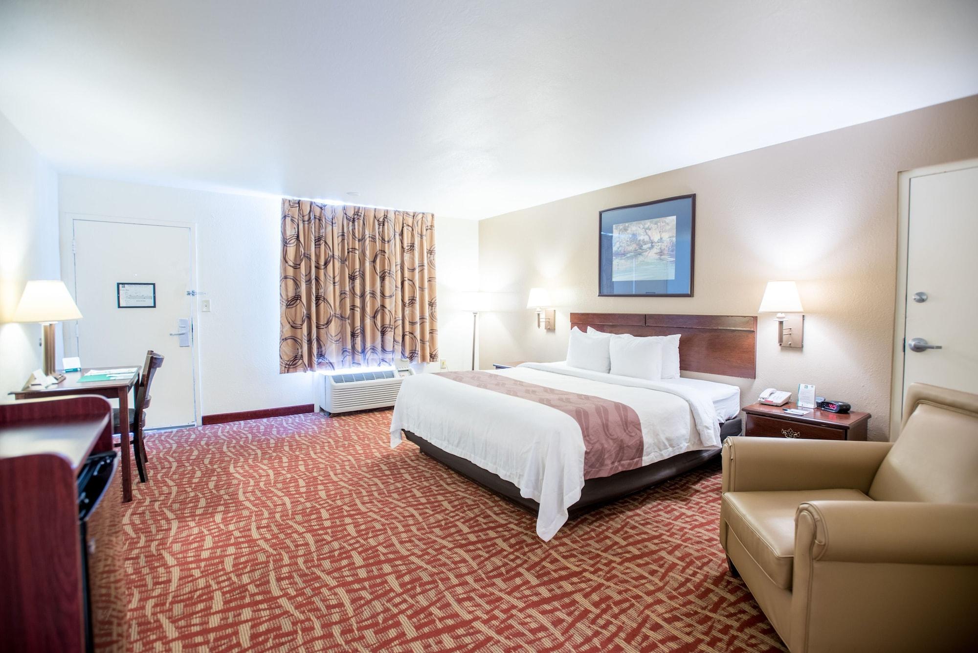 Quality Inn At Town Center Beaufort Exterior photo